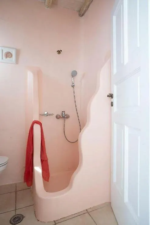 Mykonos Coastal Retreat - Giovanna'S Beachfront Escape With Jacuzzi Mykonos Town 0*,  Ελλάδα